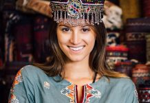 Upoznajte Leksi Alford, djevojku koja ima 22 godine i obišla je cijeli svijet