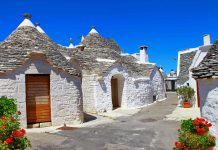 Da li ste čuli za “Štrumpfov” gradić Alberobelo?